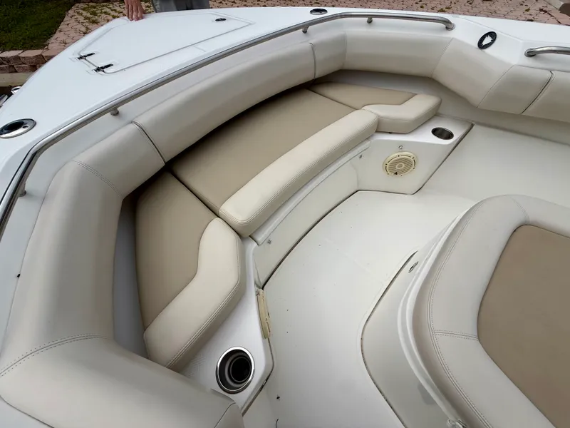 Slide: The Image of Boston Whaler 280 OUTRAGE 2021 - 26