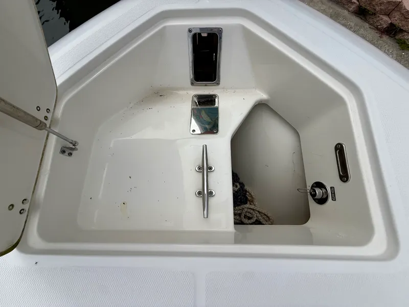Slide: The Image of Boston Whaler 280 OUTRAGE 2021 - 29