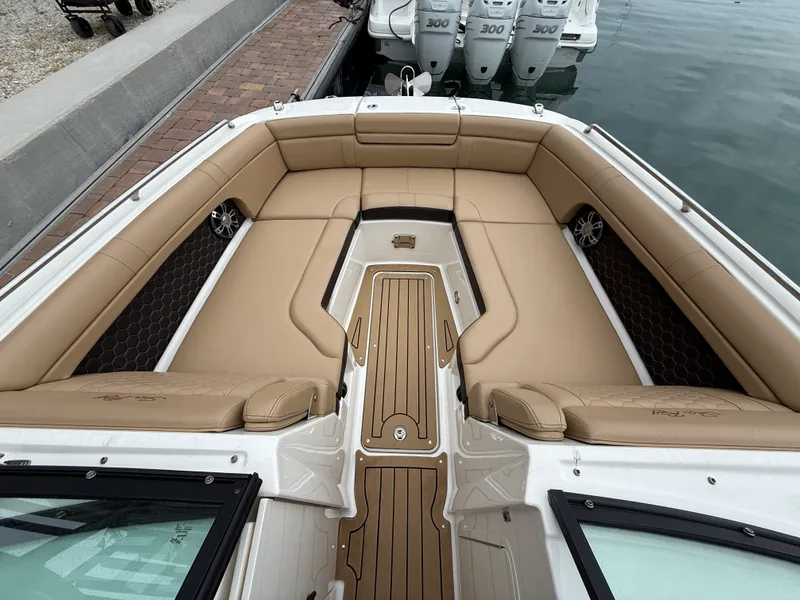 The Image of Sea Ray SDX 270 Outboard 2022 - 0