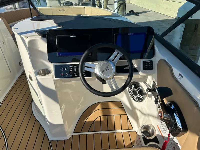 Slide: The Image of Sea Ray SDX 230 Outboard 2026 - 16