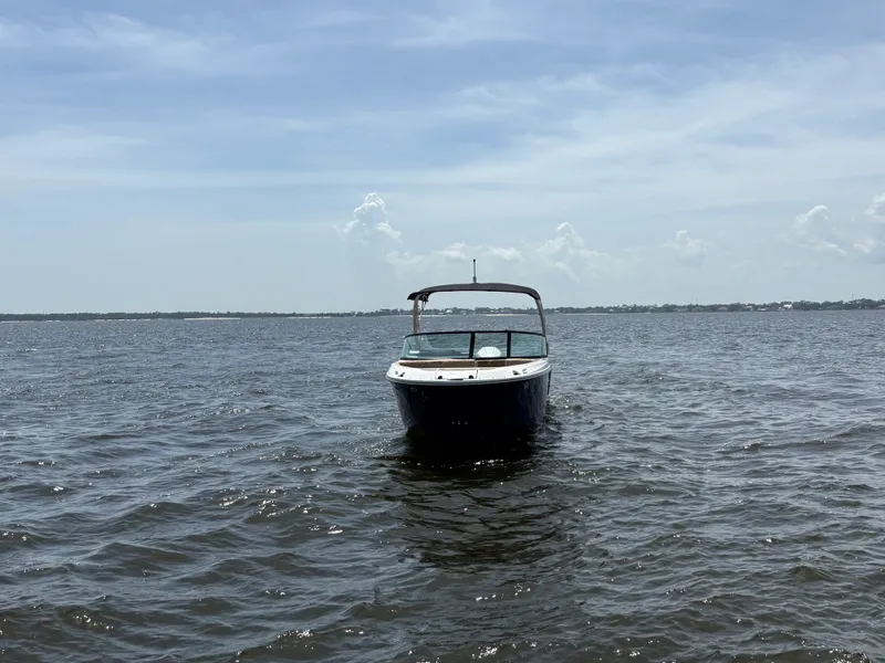 Slide: The Image of Sea Ray SDX 230 Outboard 2026 - 3