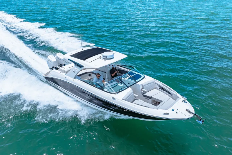 Slide: The Image of Sea Ray SLX 350 Outboard 2026 - 17