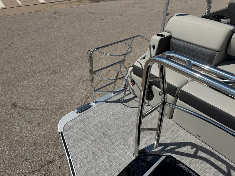 Slide: The Image of Harris Cruiser 250 2026 - 16