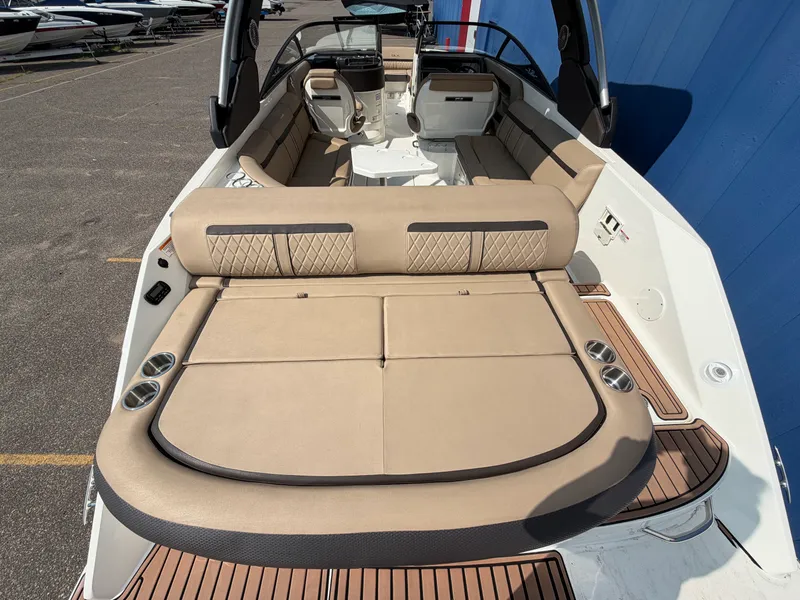 Slide: The Image of Sea Ray 280 SLX 2016 - 7