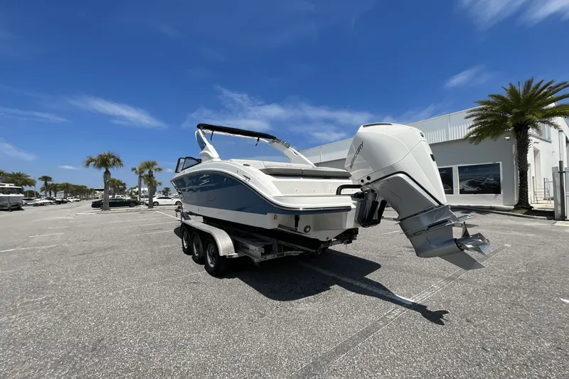 Slide: The Image of Sea Ray SDX 270 Outboard 2025 - 2
