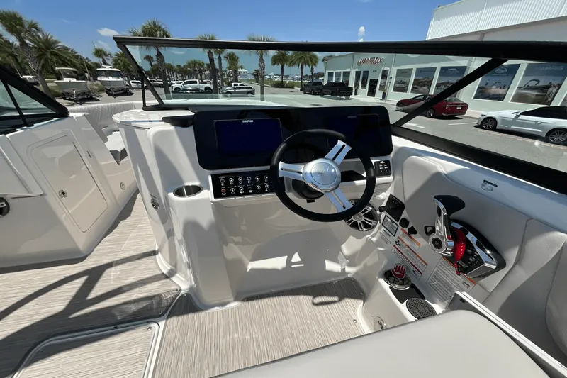 Slide: The Image of Sea Ray SDX 270 Outboard 2025 - 9