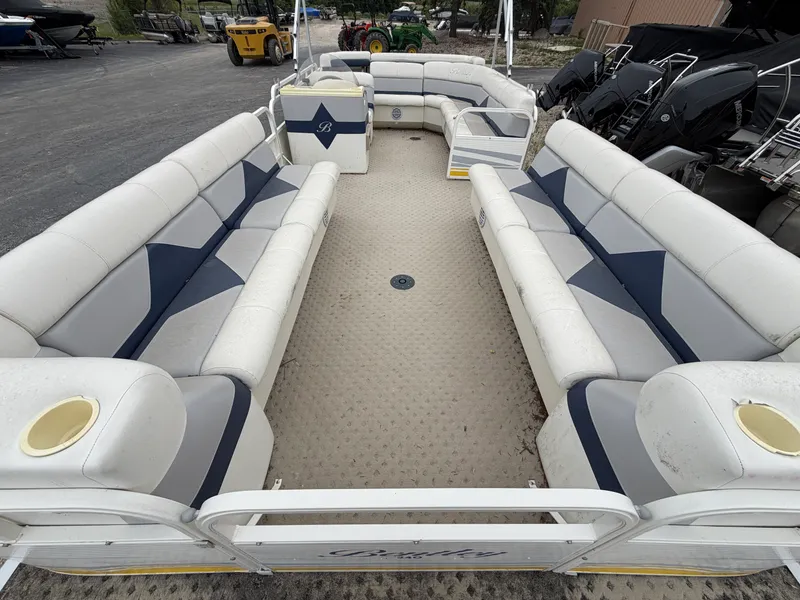 Slide: The Image of Bentley Pontoons 240 CRUISE 2005 - 8