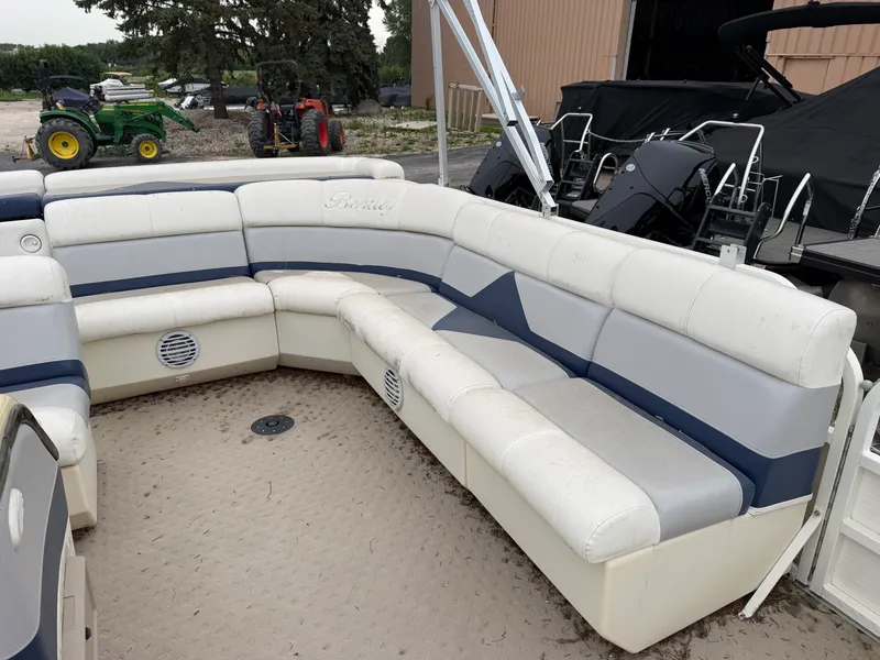 Slide: The Image of Bentley Pontoons 240 CRUISE 2005 - 15