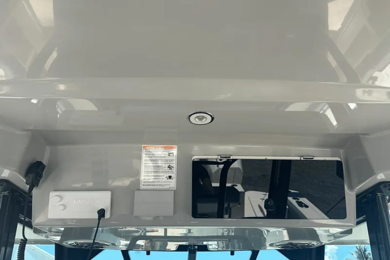 Slide: The Image of Boston Whaler 360 Outrage 2025 - 16