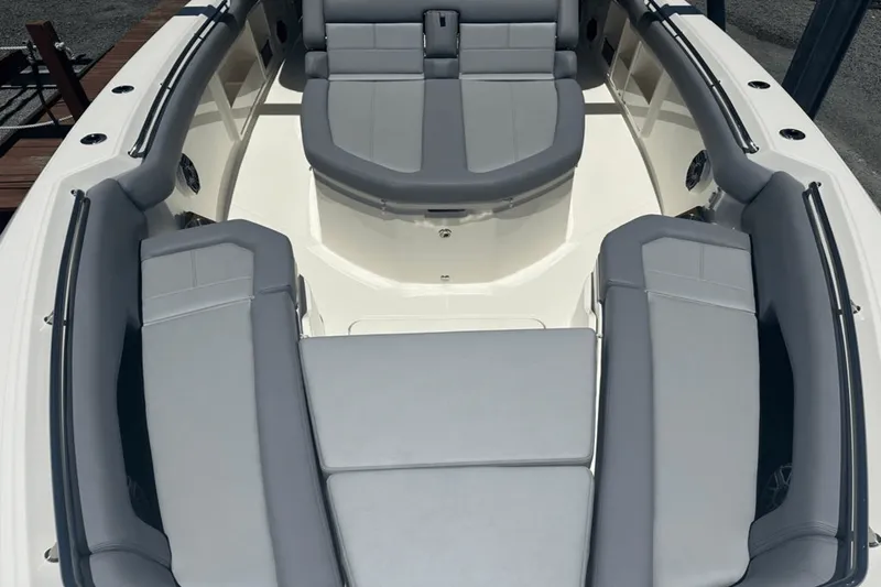 Slide: The Image of Boston Whaler 360 Outrage 2025 - 7