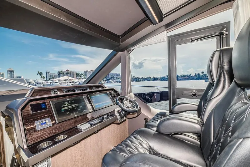 Slide: The Image of Galeon 680 Fly 2023 - 52