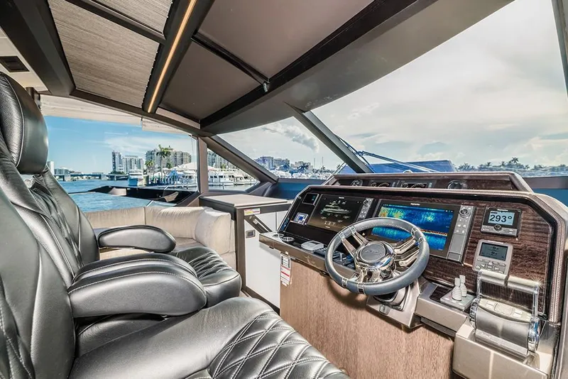 Slide: The Image of Galeon 680 Fly 2023 - 58