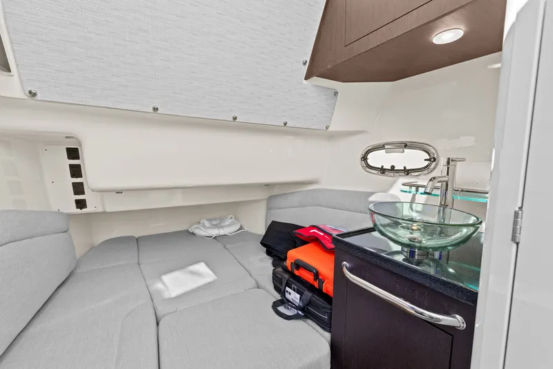 Slide: The Image of Boston Whaler 380 Outrage 2024 - 31