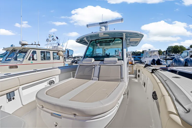 Slide: The Image of Boston Whaler 380 Outrage 2024 - 42