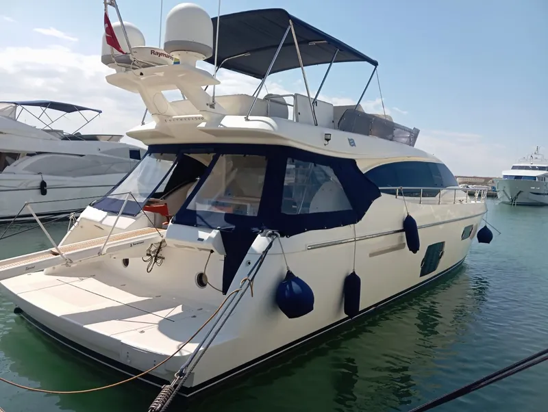 Slide: The Image of Ferretti 560 2010 - 9