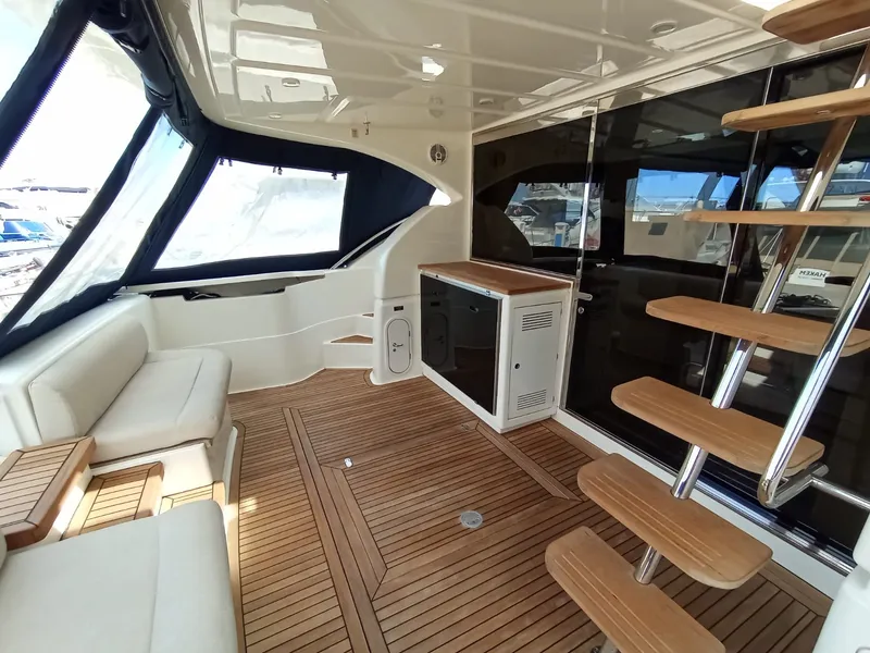Slide: The Image of Ferretti 560 2010 - 7