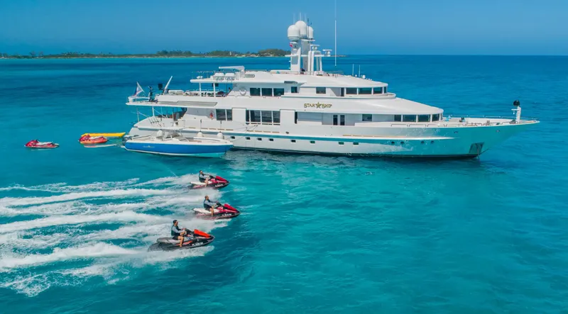 Slide: The Image of Van Mill 143 Tri-Deck Motor Yacht 1988 - 7