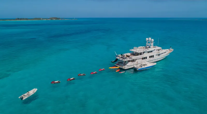 Slide: The Image of Van Mill 143 Tri-Deck Motor Yacht 1988 - 4