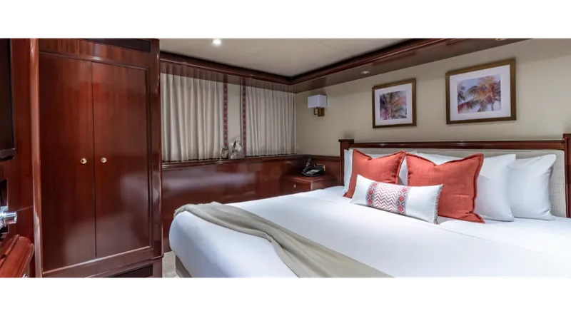 Slide: The Image of Van Mill 143 Tri-Deck Motor Yacht 1988 - 39
