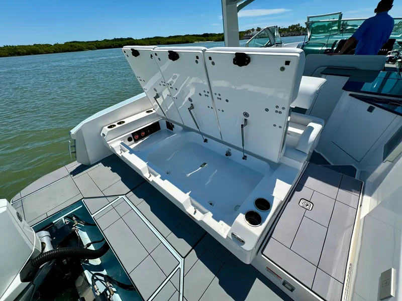 Slide: The Image of Aviara 32 OB 2021 - 8