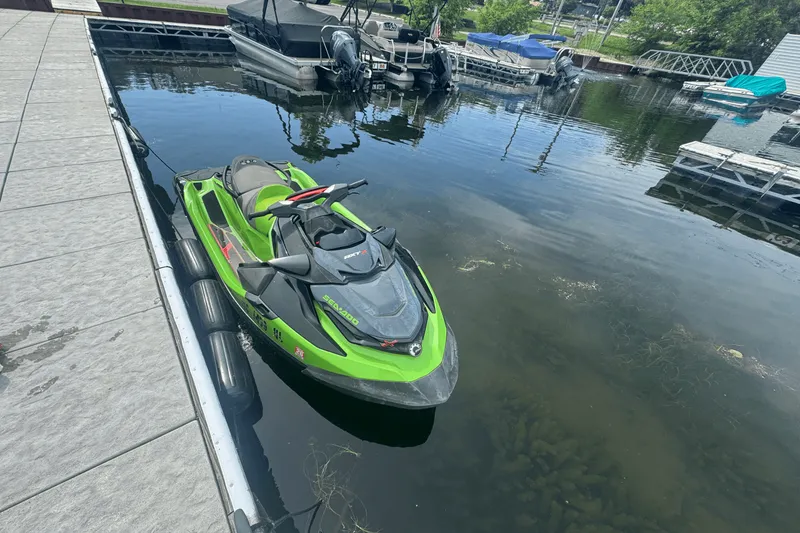 The Image of Sea-Doo RTX 300 2020 - 0