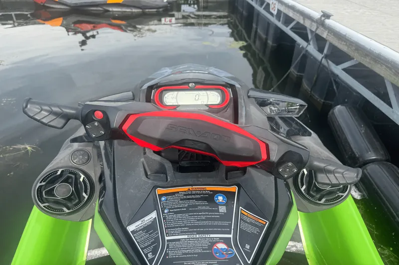 Slide: The Image of Sea-Doo RTX 300 2020 - 5
