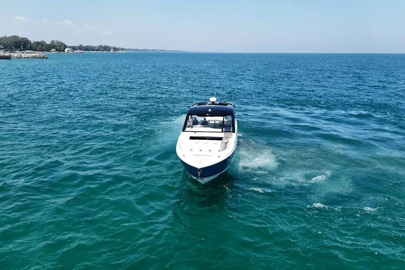 Slide: The Image of Cruisers Yachts 50 GLS Outboard 2026 - 16