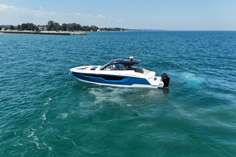 Slide: The Image of Cruisers Yachts 50 GLS Outboard 2026 - 18