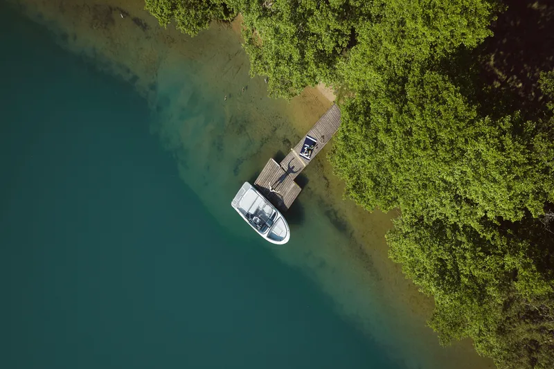 Slide: The Image of Sea Ray SPX 190 2025 - 65