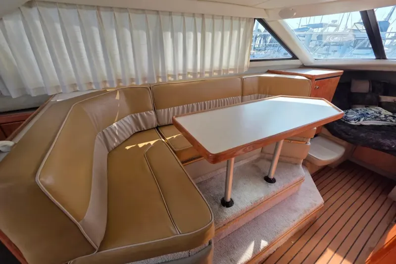Slide: The Image of Bayliner 2858 Ciera Command Bridge 1999 - 9