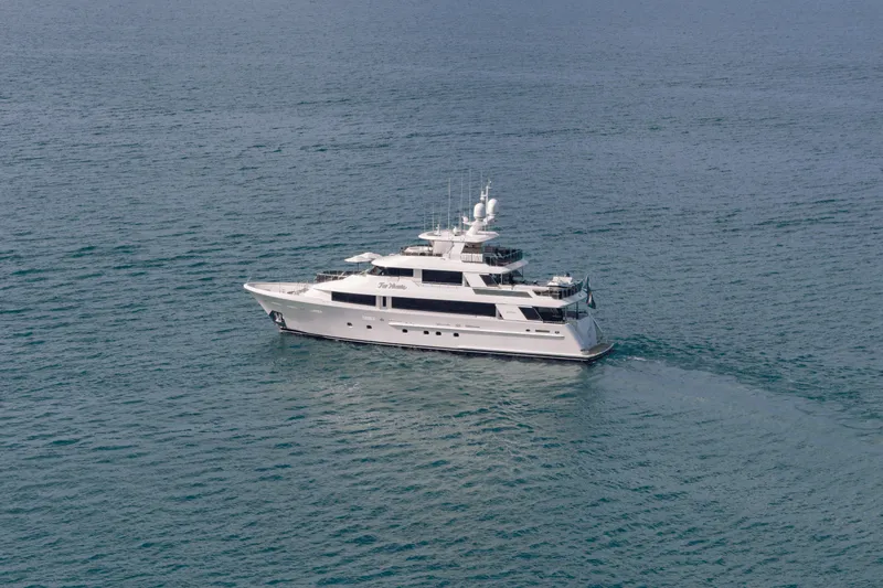 Slide: The Image of Westport 40M 2014 - 10