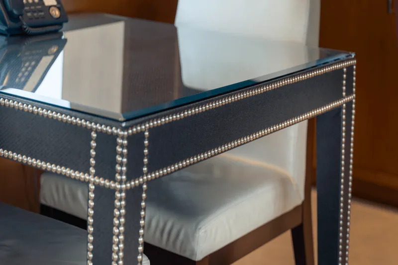 Slide: The Image of Westport 40M 2014 - 104