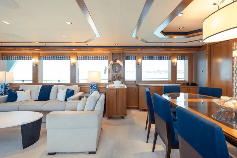 Slide: The Image of Westport 40M 2014 - 114