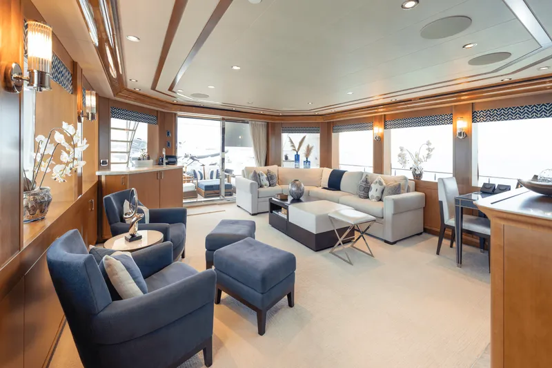 Slide: The Image of Westport 40M 2014 - 116