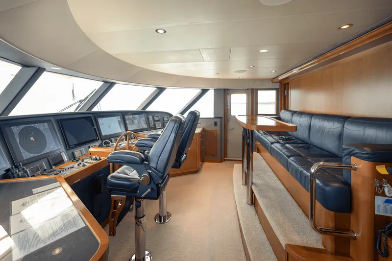 Slide: The Image of Westport 40M 2014 - 121