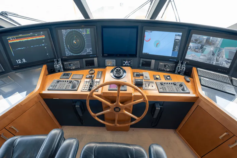 Slide: The Image of Westport 40M 2014 - 123