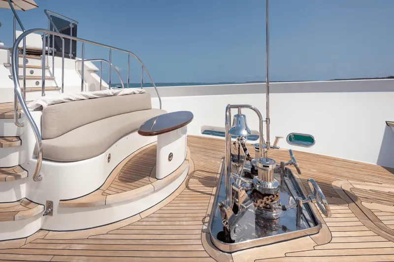 Slide: The Image of Westport 40M 2014 - 30