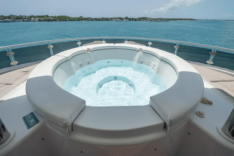 Slide: The Image of Westport 40M 2014 - 55