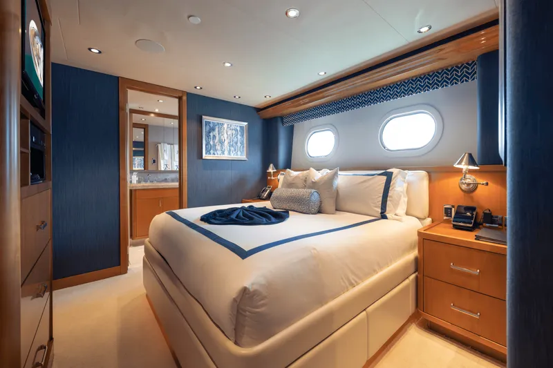 Slide: The Image of Westport 40M 2014 - 77