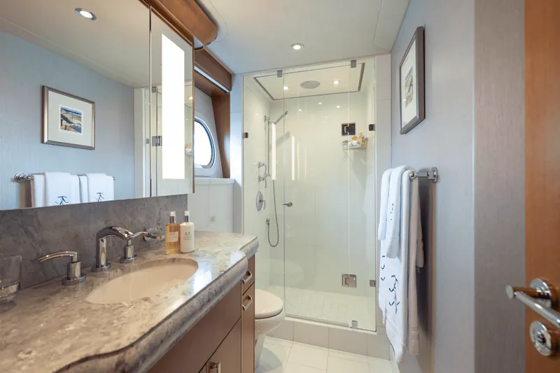 Slide: The Image of Westport 40M 2014 - 81