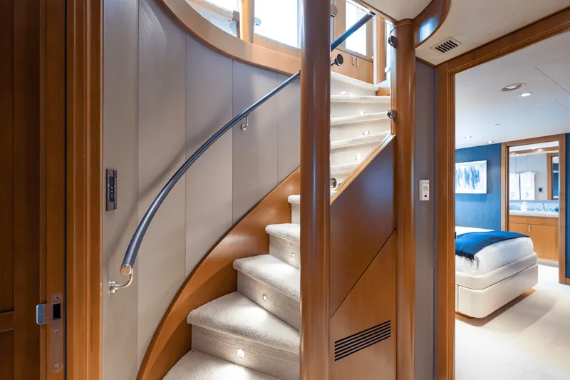 Slide: The Image of Westport 40M 2014 - 88