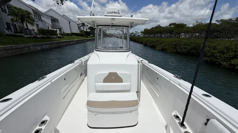 Slide: The Image of EdgeWater 320 CC 2017 - 45