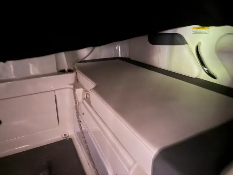 Slide: The Image of Bayliner ELEMENT 180 2023 - 9