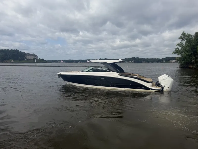 Slide: The Image of Sea Ray SLX 360 OUTBOARD 2026 - 2