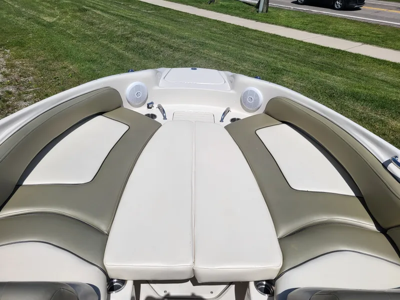 Slide: The Image of Sea Ray SUNDECK 2005 - 13