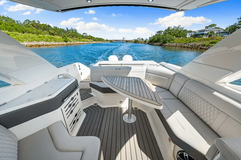 Slide: The Image of Sea Ray SLX 310 Outboard 2026 - 26