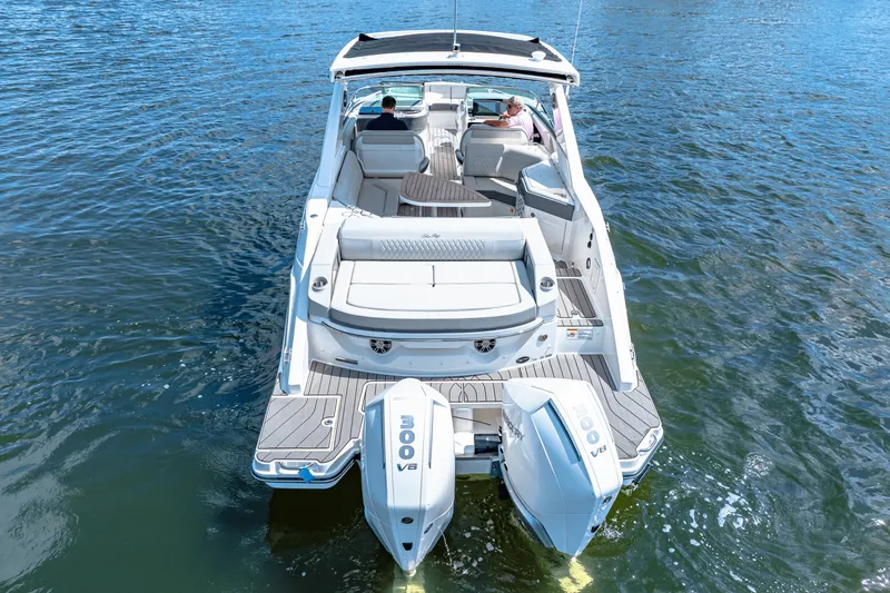 Slide: The Image of Sea Ray SLX 310 Outboard 2026 - 4