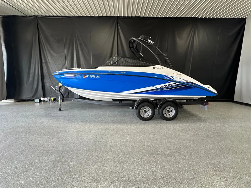 The Image of Yamaha AR210 2019 - 0
