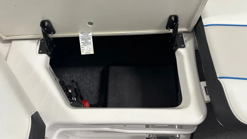 Slide: The Image of Yamaha AR210 2019 - 25