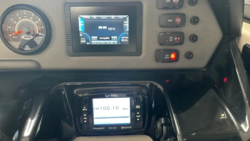 Slide: The Image of Yamaha AR210 2019 - 37